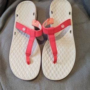 Columbia Flip Flops